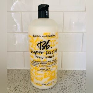 Bumble and bumble
Super Rich Hydrating Hair Conditioner